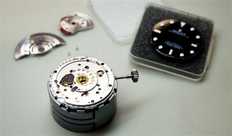 come montare una corona a rolex|Come estrarre la corona dell'orologio .